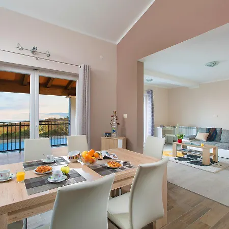 Holiday home Bura By Interhome Hrvatini